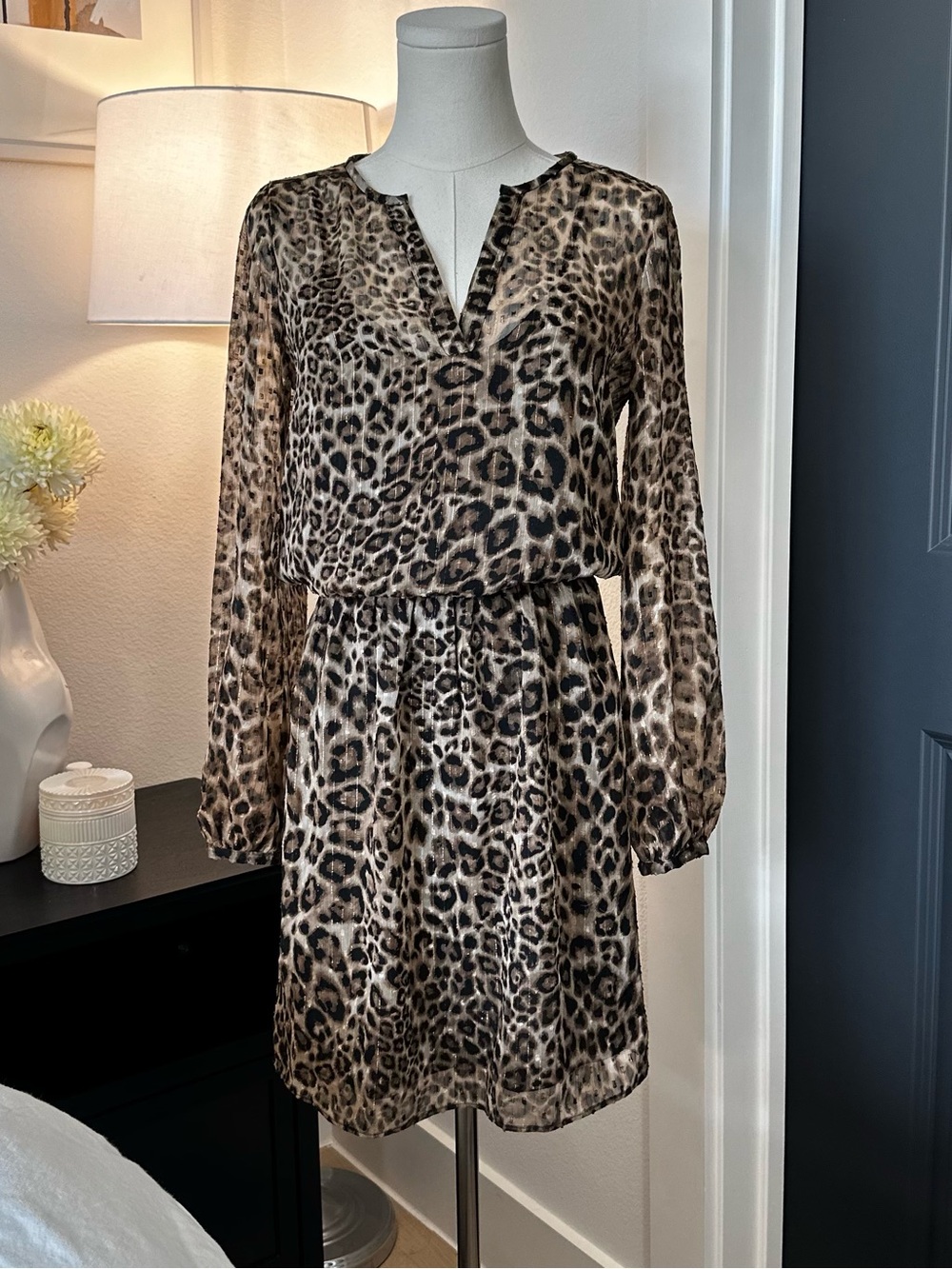White House Black Market Leopard Print Shimmer Dress Size 0